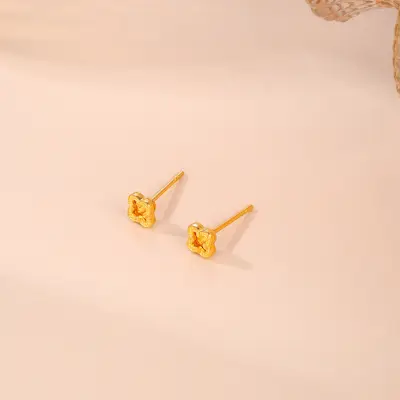 足金5G闪耀碎碎金幸运四叶草耳钉