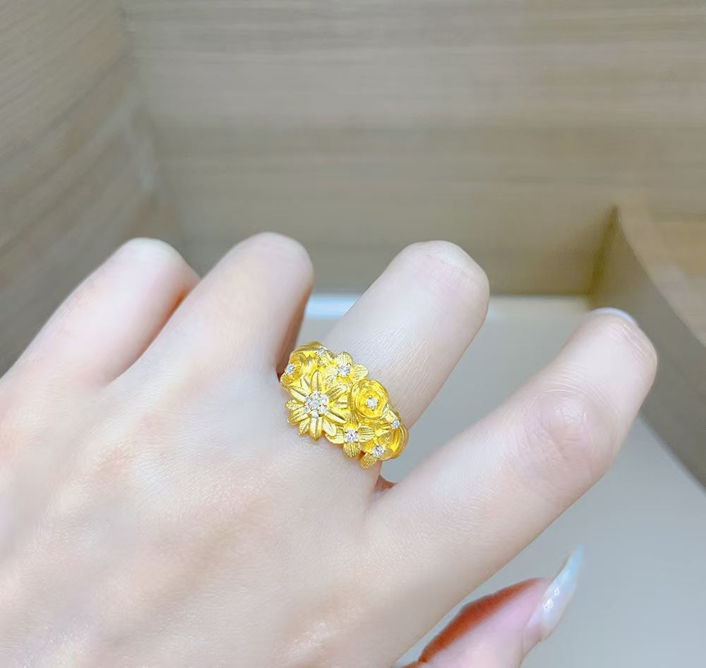 足金 繁花莫桑钻戒指